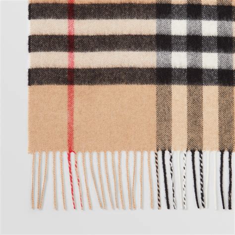 burberry cashmere compact wieviele sorten gibt es|burberry cashmere scarf.